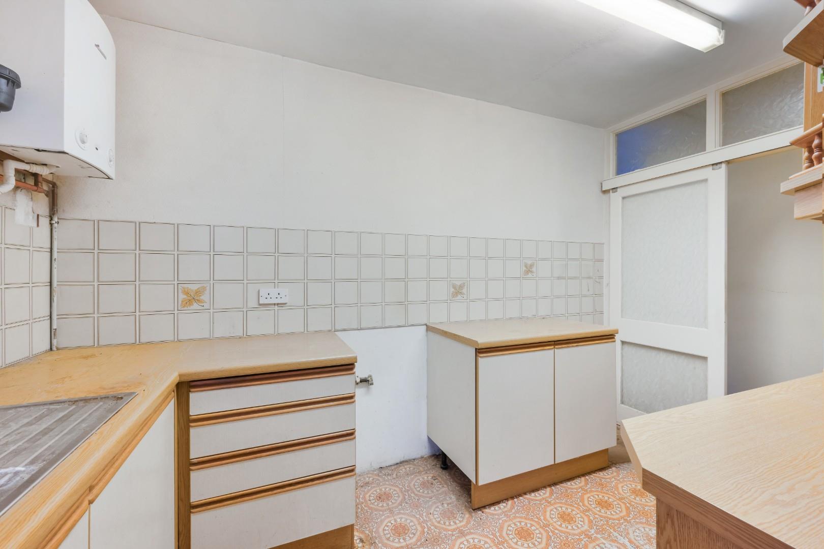 Cox Lane, Ewell | The Personal Agent